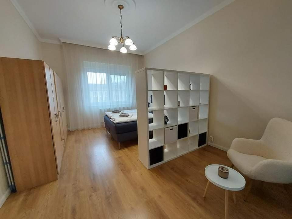 Alfoeldi Palace Apartman Debrecen Eksteriør billede