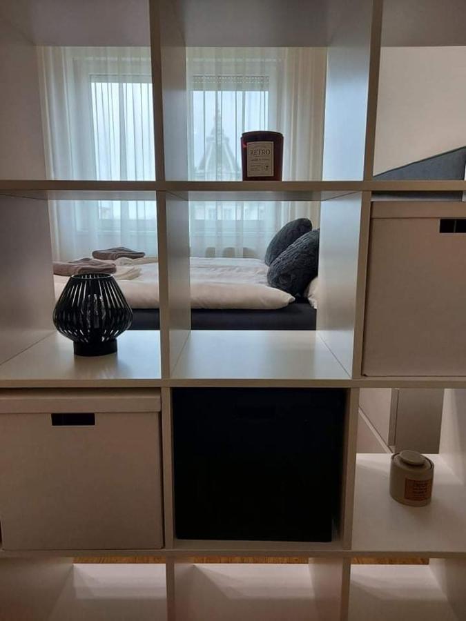 Alfoeldi Palace Apartman Debrecen Eksteriør billede