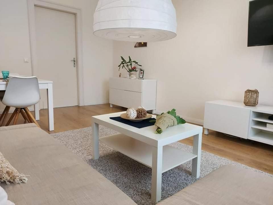 Alfoeldi Palace Apartman Debrecen Eksteriør billede