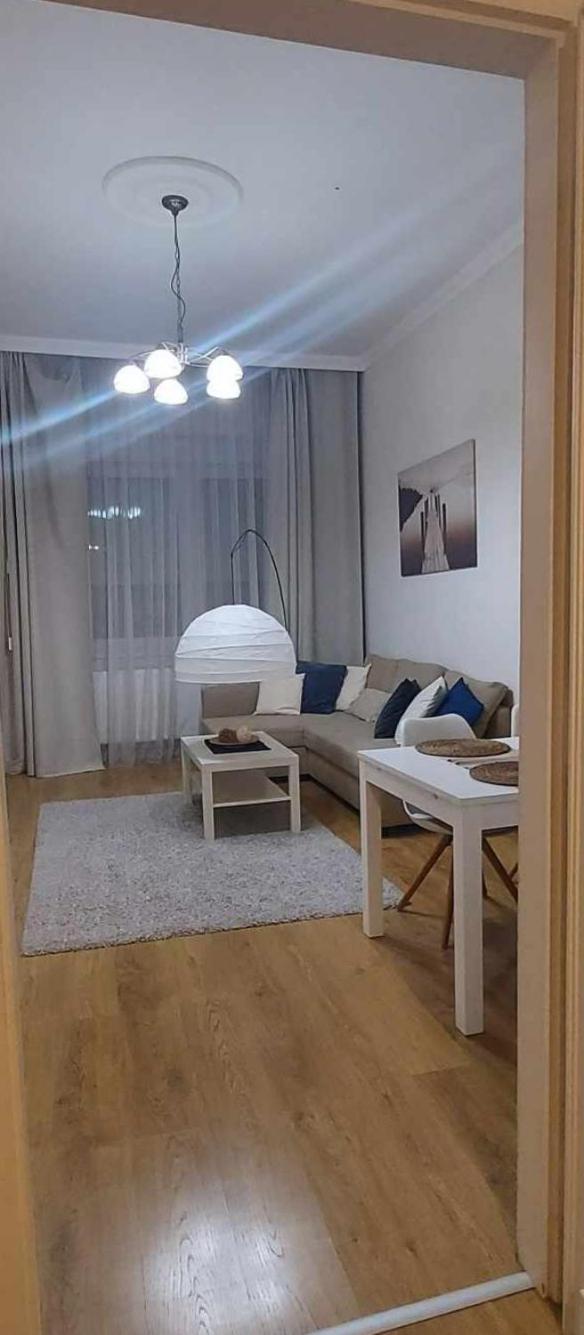 Alfoeldi Palace Apartman Debrecen Eksteriør billede