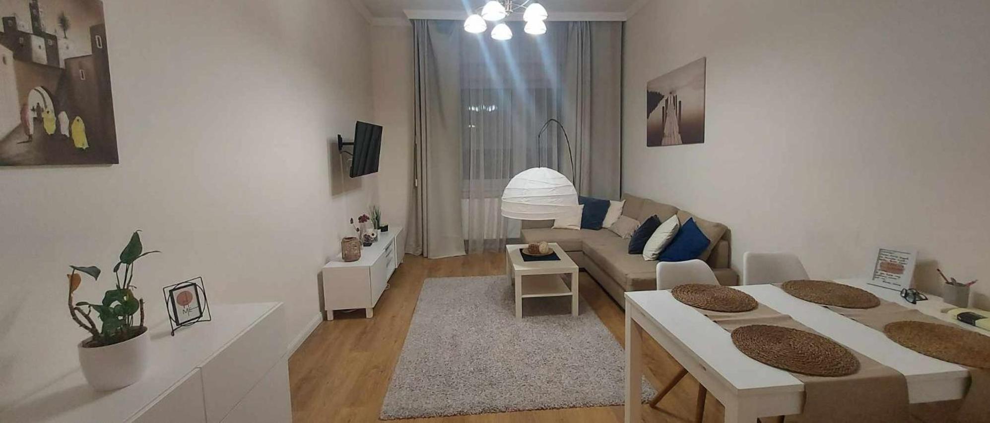 Alfoeldi Palace Apartman Debrecen Eksteriør billede