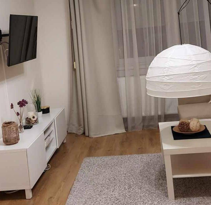 Alfoeldi Palace Apartman Debrecen Eksteriør billede