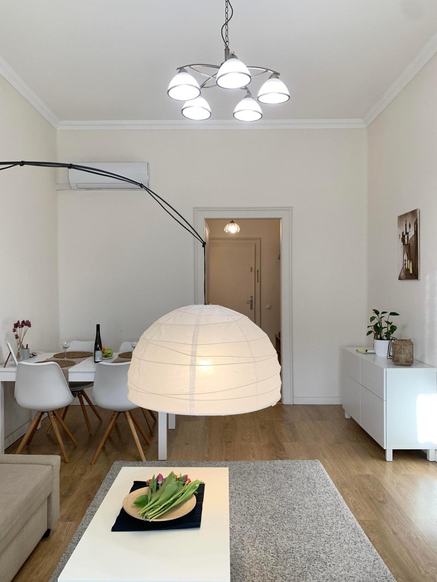 Alfoeldi Palace Apartman Debrecen Eksteriør billede